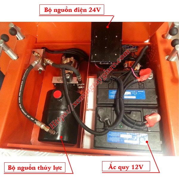 Bộ nguồn của thang nâng người 10m