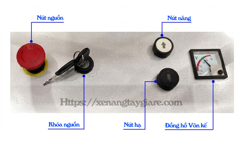 Bảng điều khiển xe nâng bán tự động 400kg