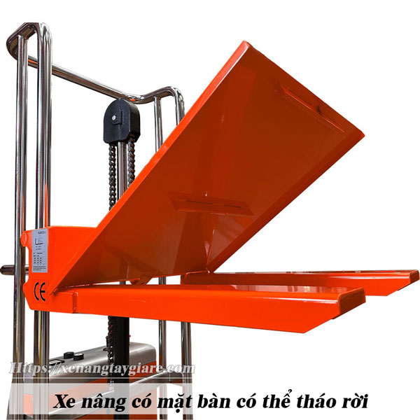 Xe nâng bán tự động 400kg có mặt bàn