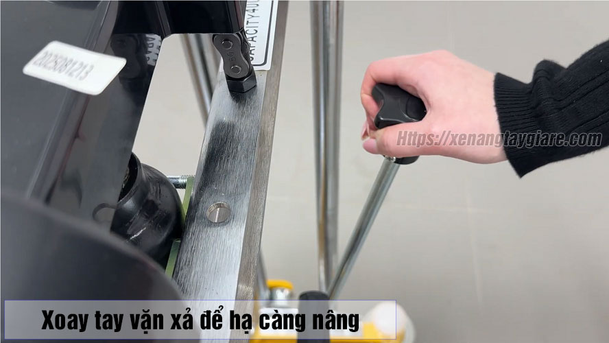 Hạ càng xe nâng tay 400kg PS400-1500